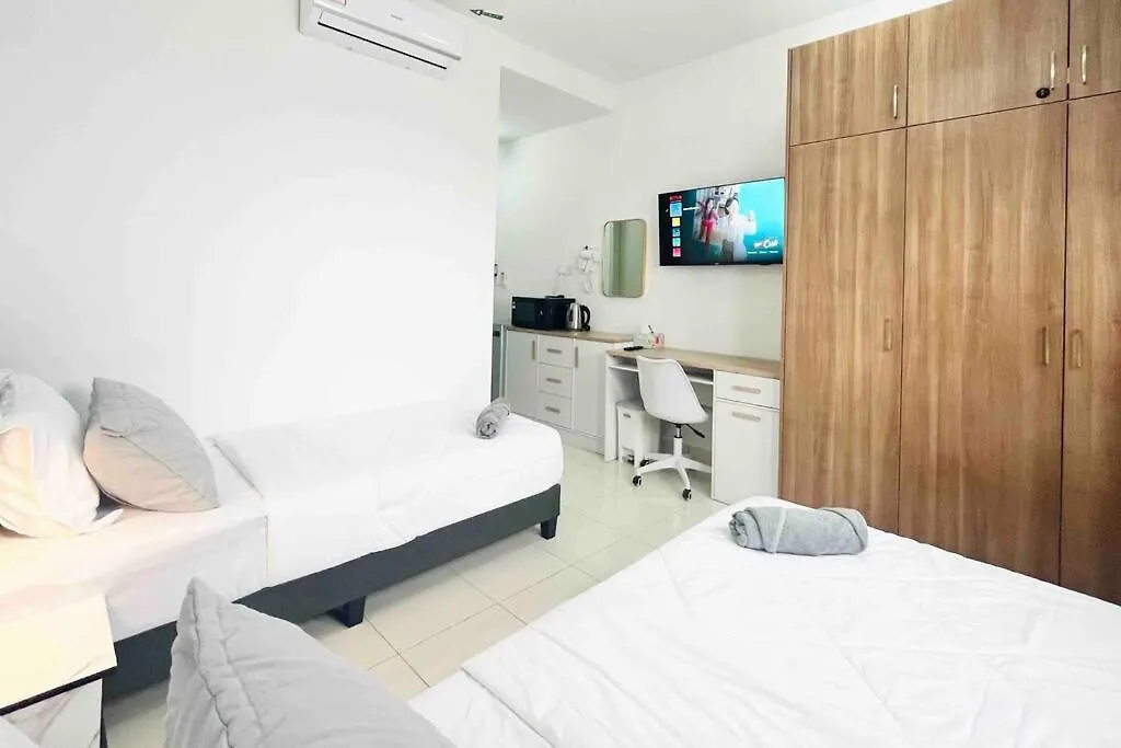 Studio Room Near Airport Klia1/2 Sepang Apartment